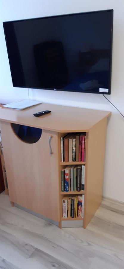 Lilla Wellnessapartman 잘라카로쉬 외부 사진