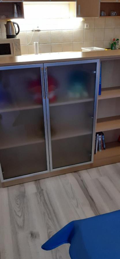 Lilla Wellnessapartman 잘라카로쉬 외부 사진